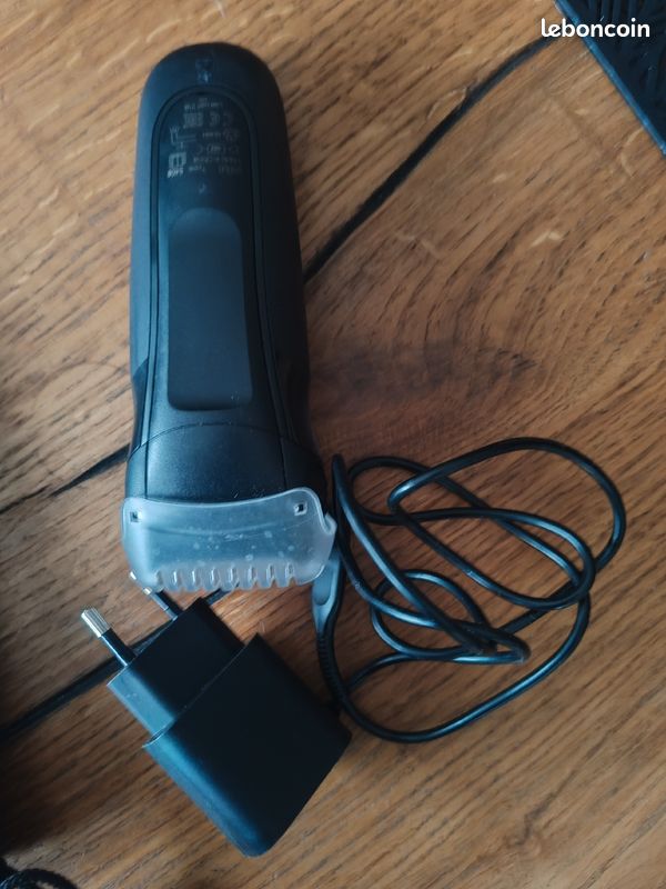 Rasoir électrique BRAUN (image 3)