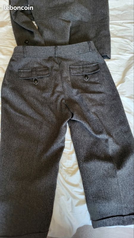 Ensemble gris 46/44 blazer pantalon3/4 (image 6)