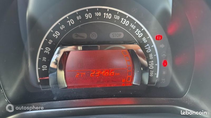 Renault Twingo 1.0 SCe 65ch Zen - 21MY (image 9)