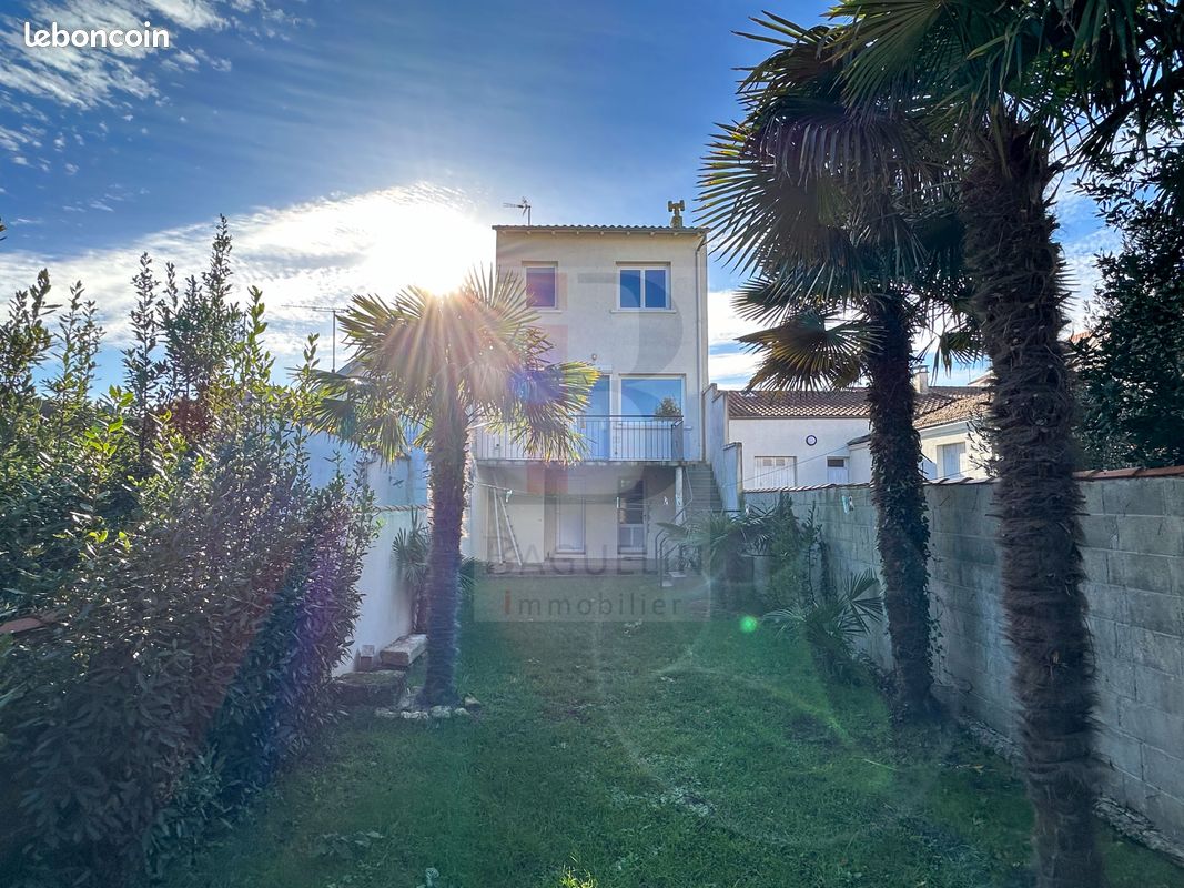 Maison 4 pièces 103 m² - Fouras 17450 (image principale 13)