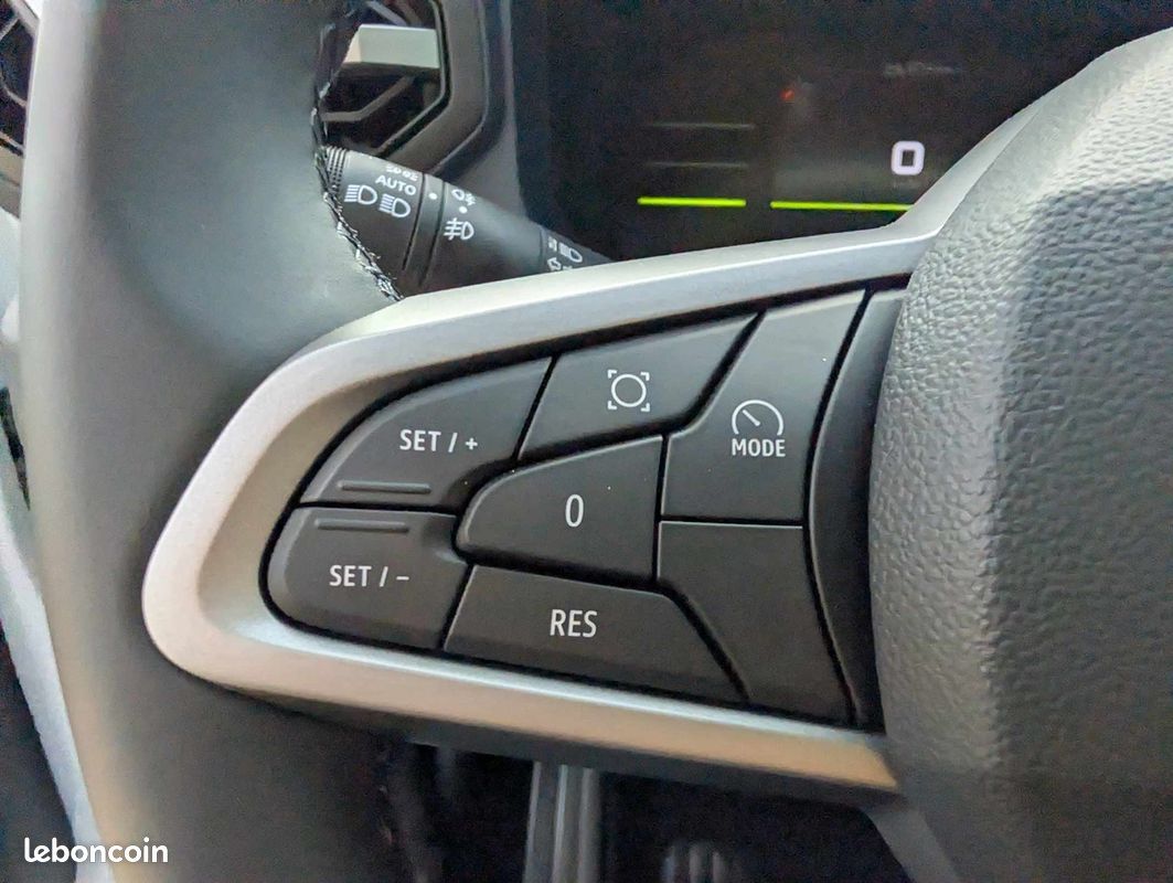 Dacia BIGSTER 1.2 MILD HYBRID-G 140CH EXPRESSION (image 17)