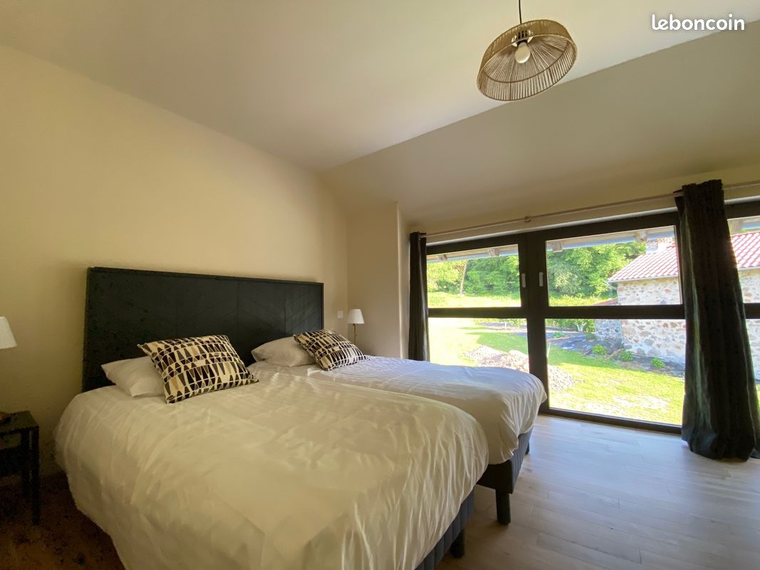 GITE LA BASTIDE EN AUVERGNE 4* avec piscine (image 8)