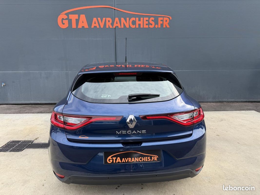 RENAULT MEGANE Mégane IV Berline dCi 110 Energy Business (image 6)