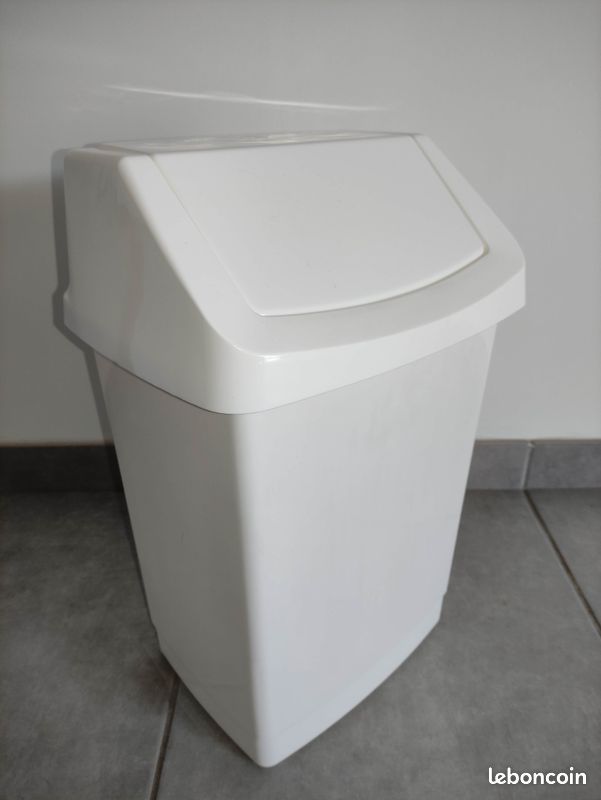 Poubelle Curver en PVC blanc en TBE (image 1)