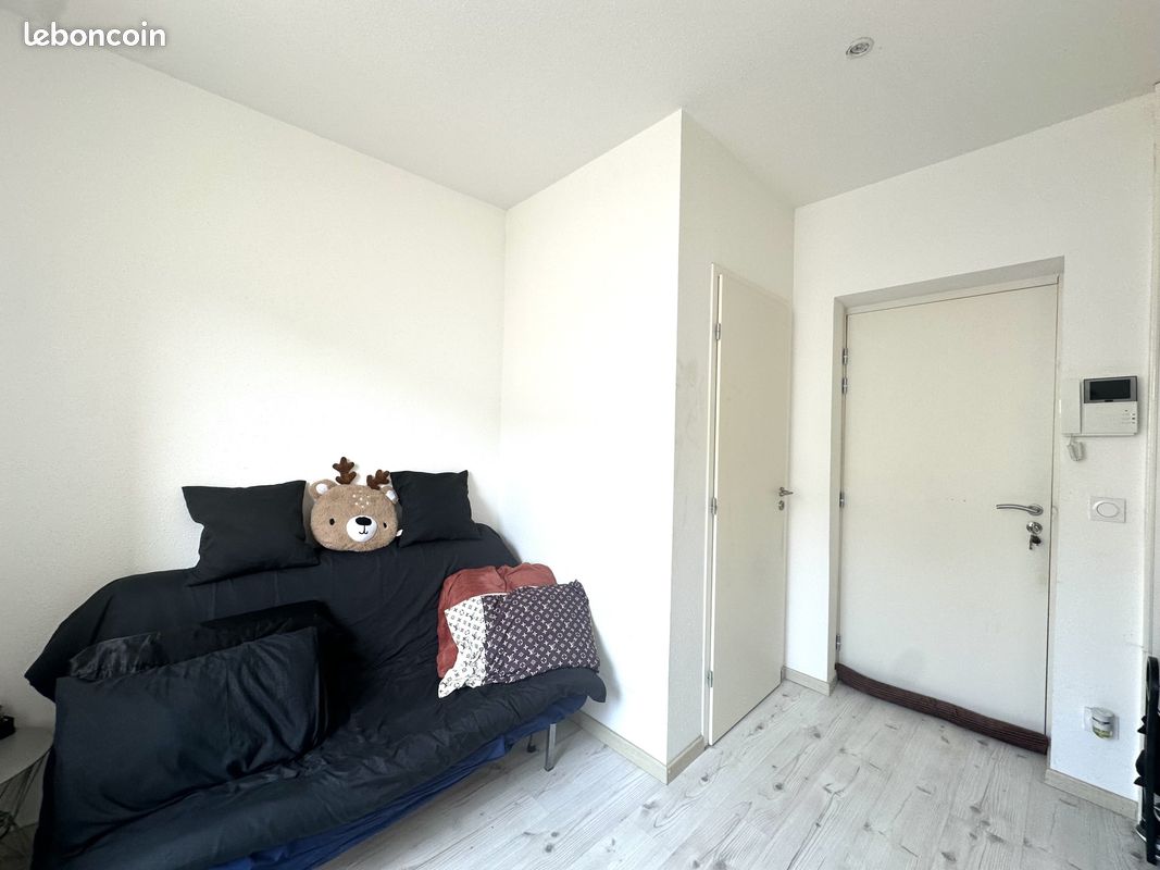 Appartement 1 pièce 15 m² · à Belfort · 15 m² · 370 €