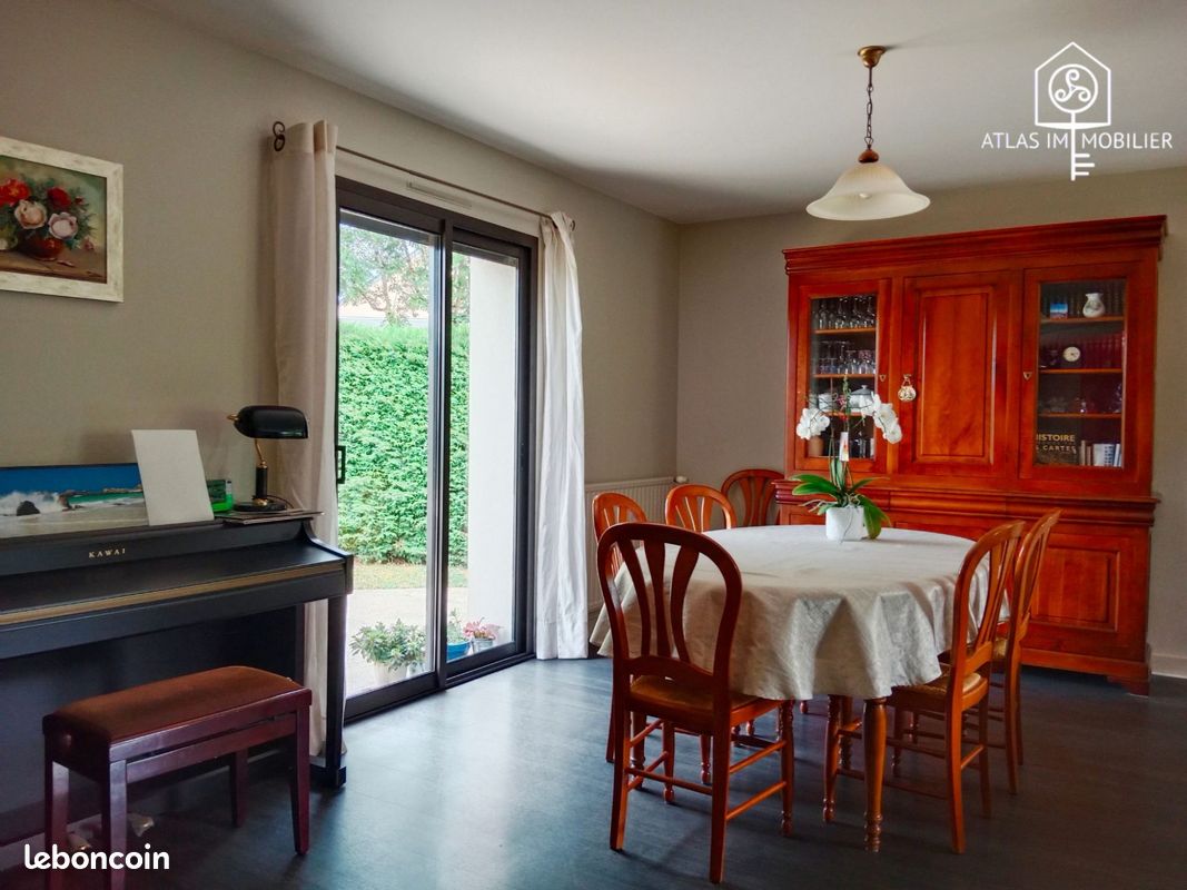 Maison 6 pièces 115 m² · à Chartres-de-Bretagne · 115 m² · 341 250 €