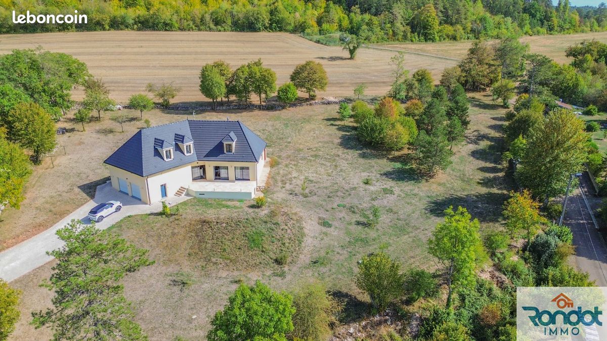 Maison 8 pièces 213 m² · à Foncegrive · 213 m² · 360 000 €
