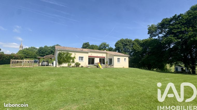 Maison de village 6 pièces 166 m²