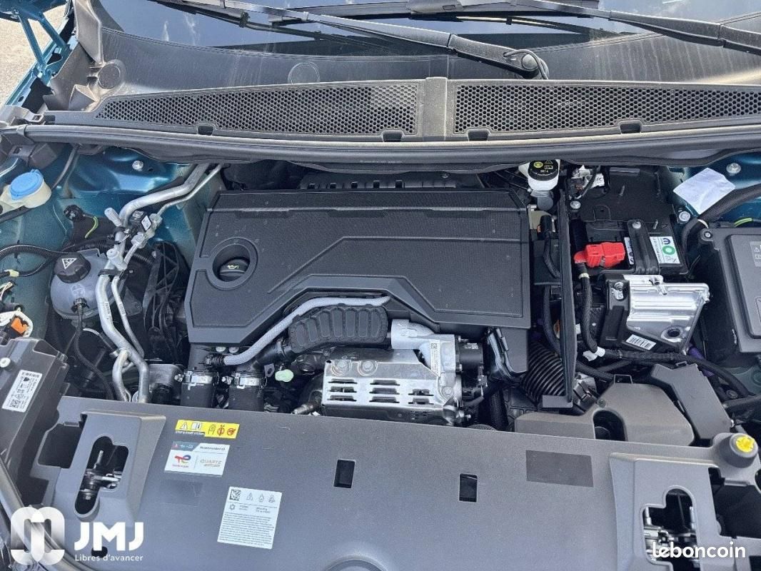 Peugeot 3008 Hybrid 145 e-DCS6 Allure (image 12)