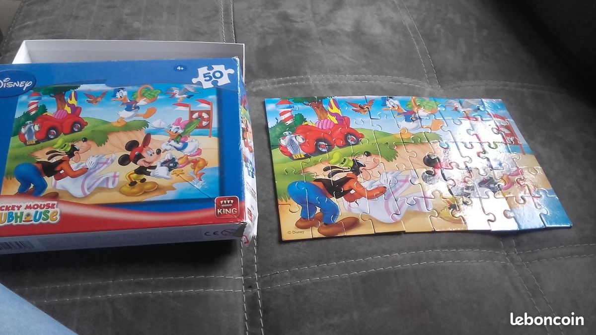 Puzzle mickey 50 pièces (image 1)