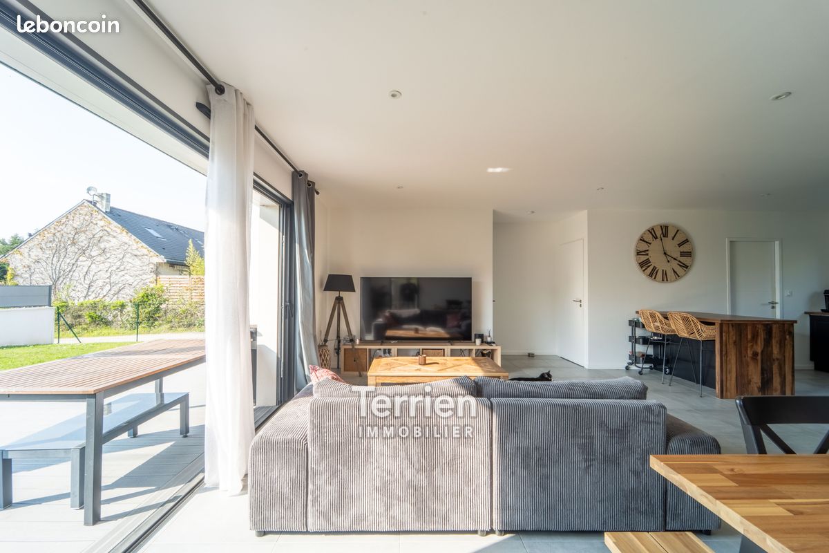 Maison 5 pièces 117 m² · à Mûrs-Erigné · 117 m² · 379 000 €