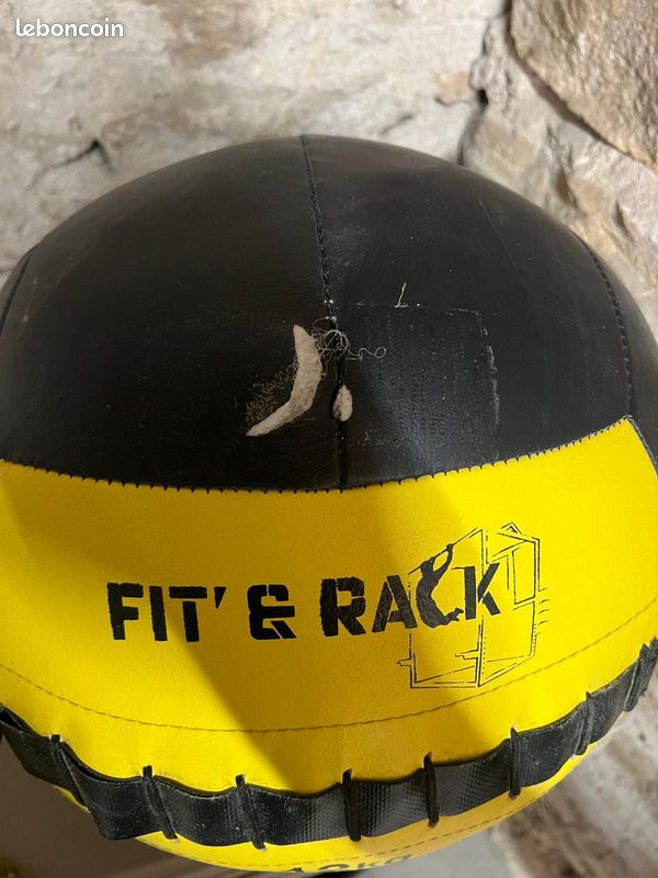 Medecine ball fit and rack / wall ball (image 2)