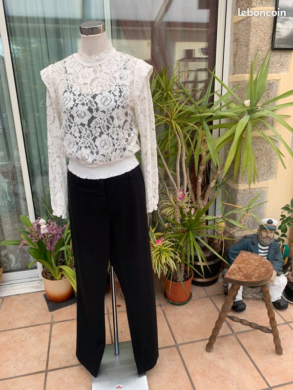 Haut Noir à Dentelle Pimkie Femme - Taille 40, Neuf Sans étiquettes
