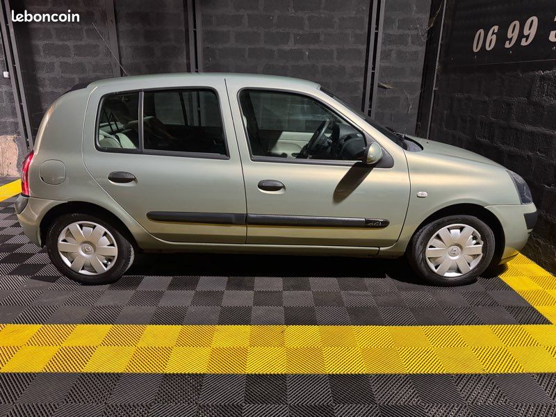 Renault Clio 2 Phase 2 1.4 i 98cv 1ère Main (image 4)