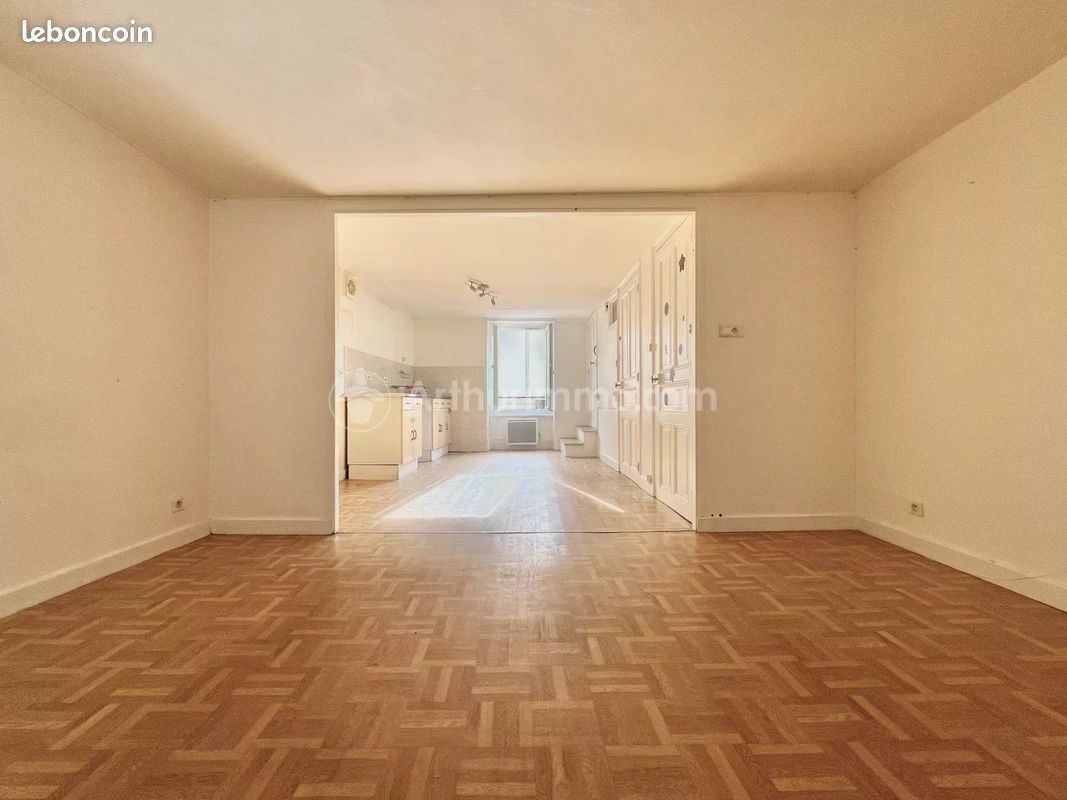 Maison 4 pièces 84 m² · à Aulnat · 84 m² · 105 000 €