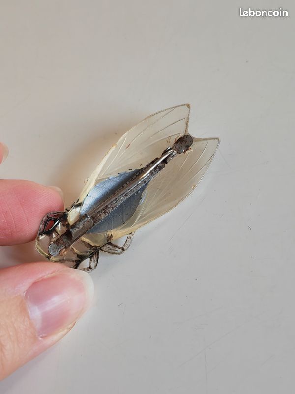 Broche Cigale Vintage Art Déco - Résine Lucite Années 1930 ? - Porte-bonheur Occasion