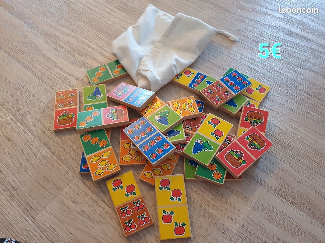 Dominos (image 1)