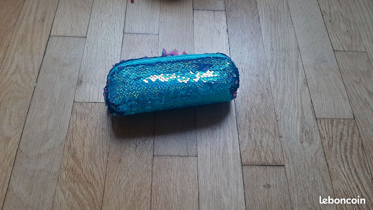 Trousse briante et porte monnaie TY (image 7)