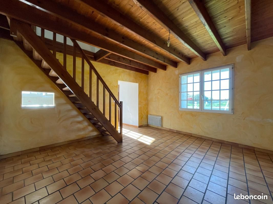 Maison 4 pièces 90 m² - Saint-Savinien 17350 (image principale 6)