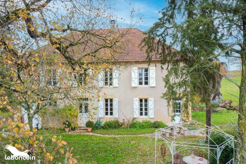 Maison 7 pièces 160 m² · à Mirande · 160 m² · 322 900 €