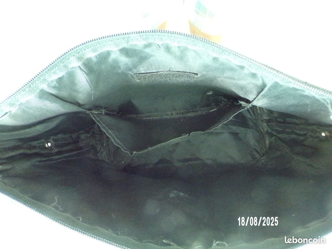 Pochette voyage femme (93) (image 2)