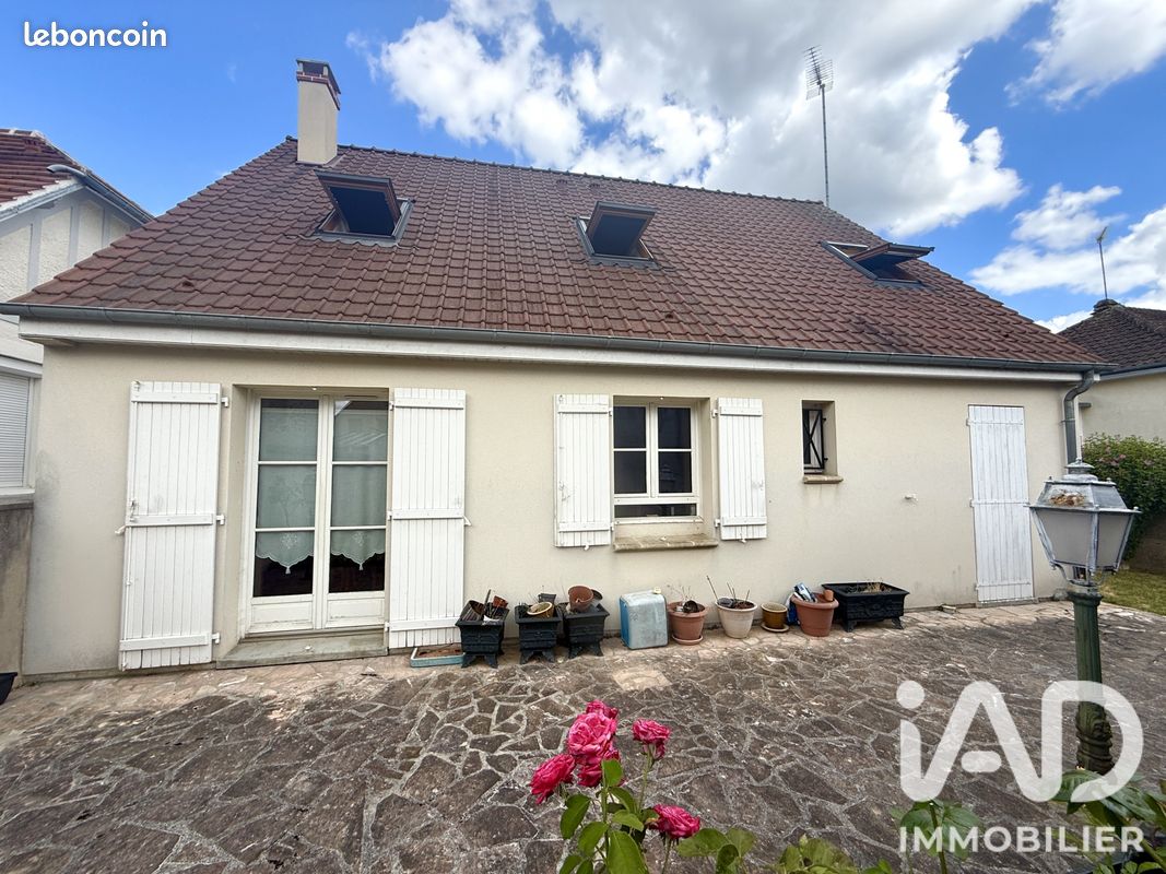Maison 5 pièces 88 m² · à Compiègne · 88 m² · 249 000 €