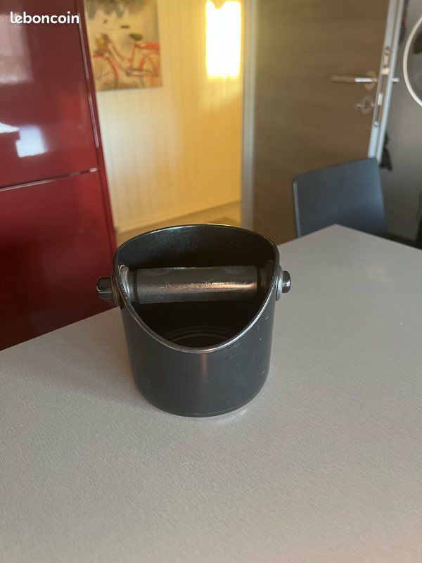 Pot à Marc de café expresso et cuillère doseuse avec fond plat pour serrer le café moulu dans le filtre de la machine L’ensemble pour PRIX FERME ..18 euros (image 2)