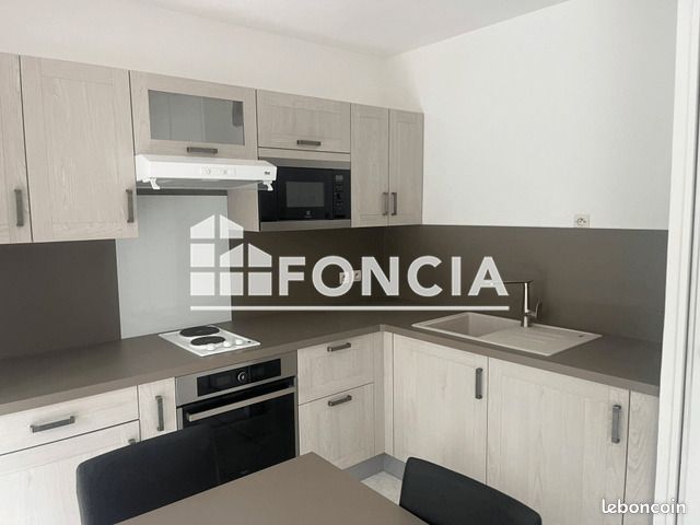 Appartement 2 pièces 41 m² · à Le Pont-de-Claix · 41 m² · 749 €
