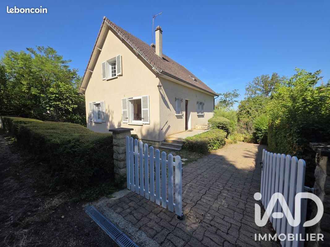Maison 7 pièces 120 m² · à Clamecy · 120 m² · 142 000 €