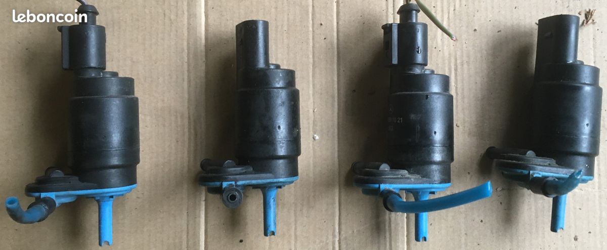 D’occasion Pompe lave glace 2108691021 pour Mercedes classe A W168 de 1997 à 2004 (image 1)