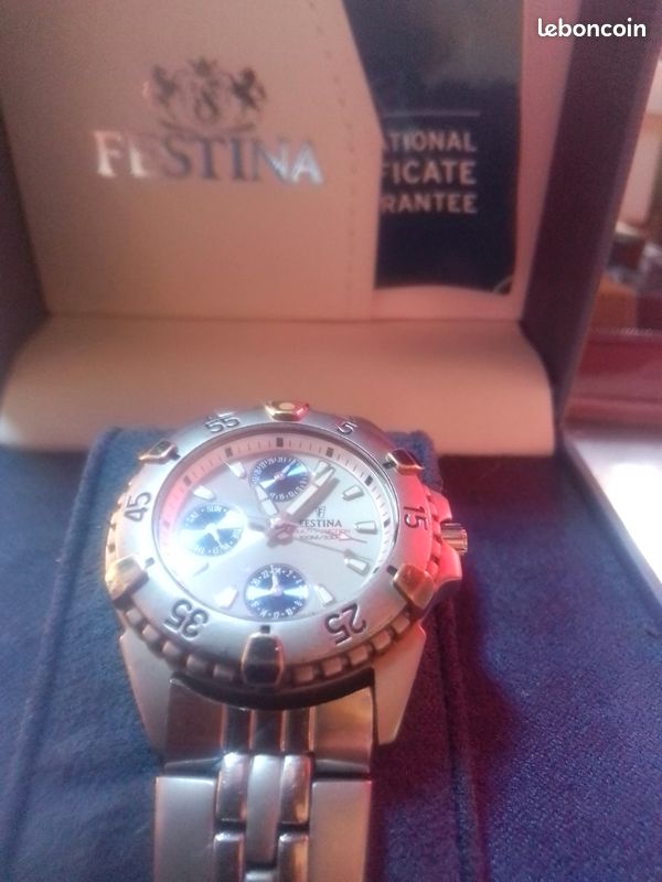 Montre femme (image 1)
