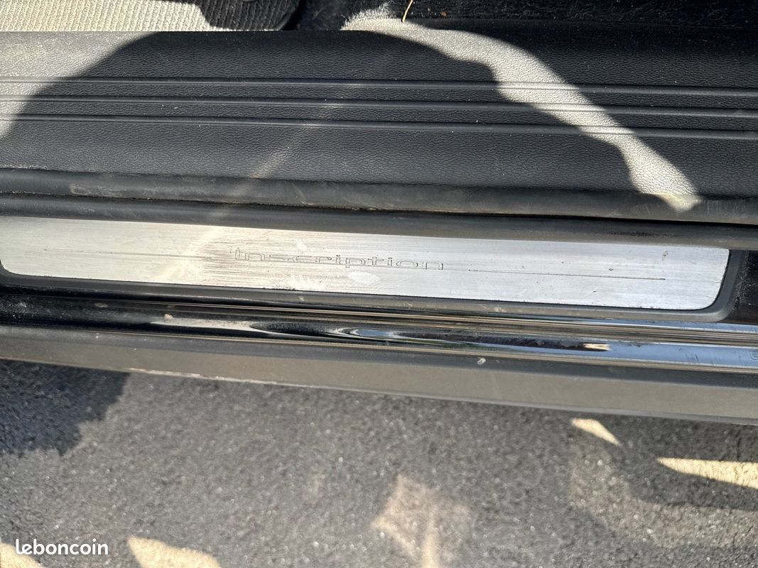 VOLVO XC40 T4 190 ch Geartronic 8 Inscription (image 16)