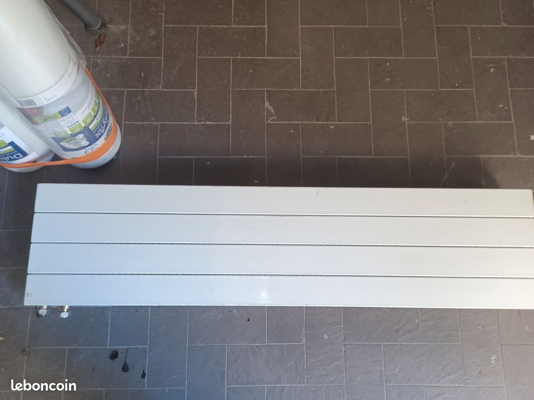 Radiateur Finimetal eau chaude (image 1)