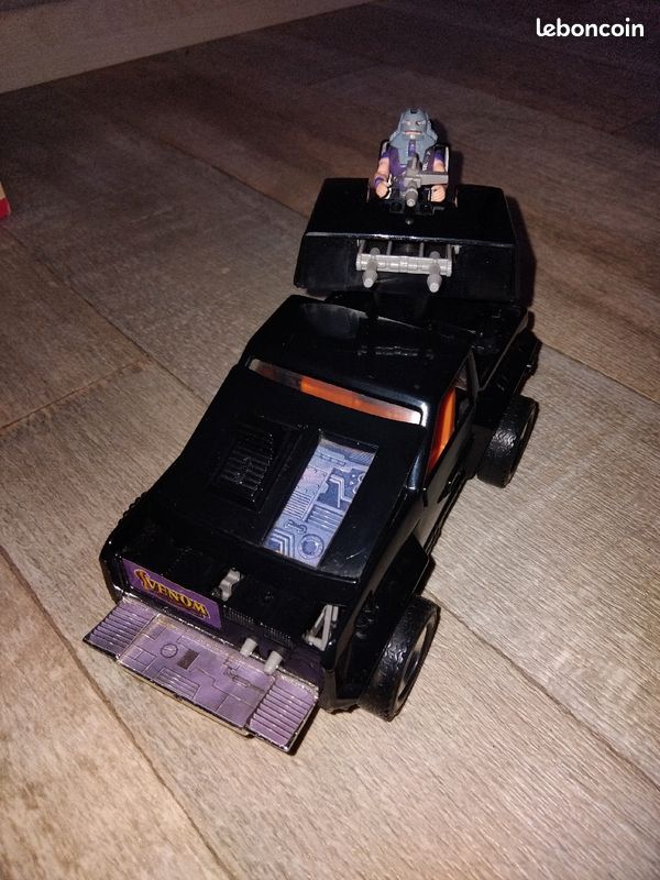 M.A.S.K. - Kenner Play Ful - Jackhammer with Cliff Dagger