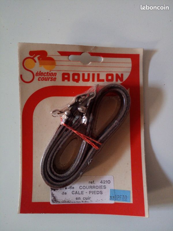 Paire de courroies de cales- pieds rétro vintage en cuir encore sous blister (image 2)