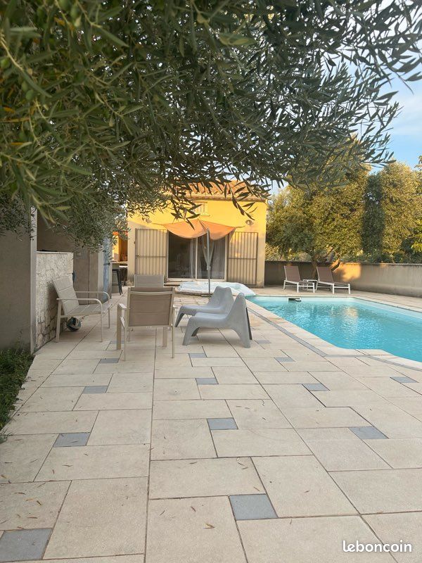 Appartement 2 pièces 25 m² · à Saint-Laurent-des-Arbres · 25 m² · 530 €