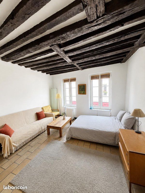 Appartement 1 pièce 32 m² · à Paris · 32 m² · 2 300 €/mois