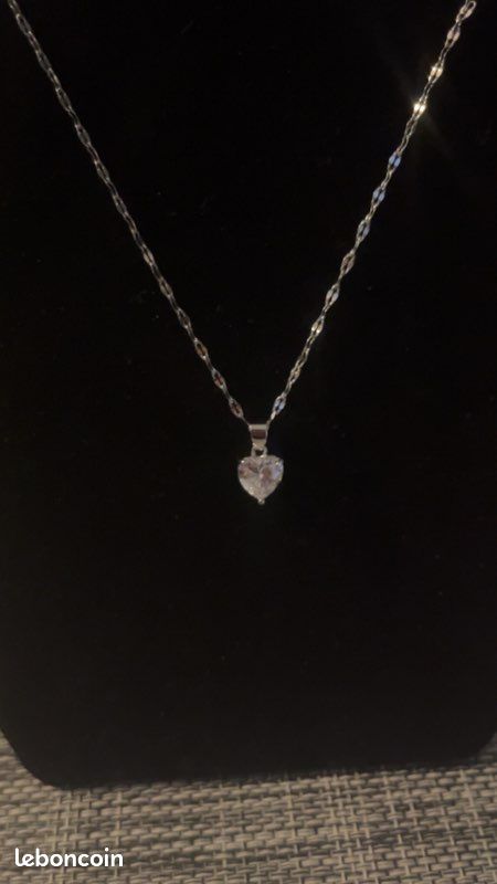 Collier en acier inoxydable (image 1)