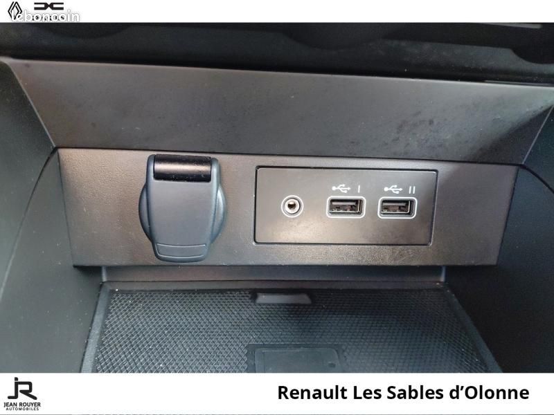 Renault Clio 1.0 Eco-G 100ch Techno - 24 (image 21)