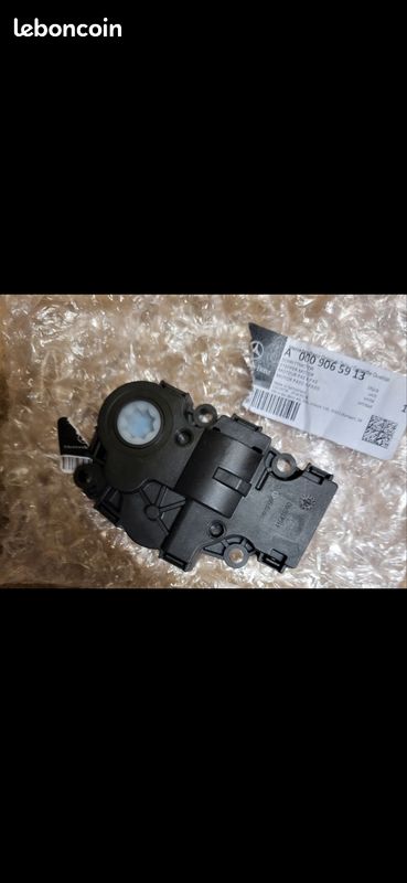 A0009065913 Moteur Pas a pas Sprinter W907-W910 (image 1)