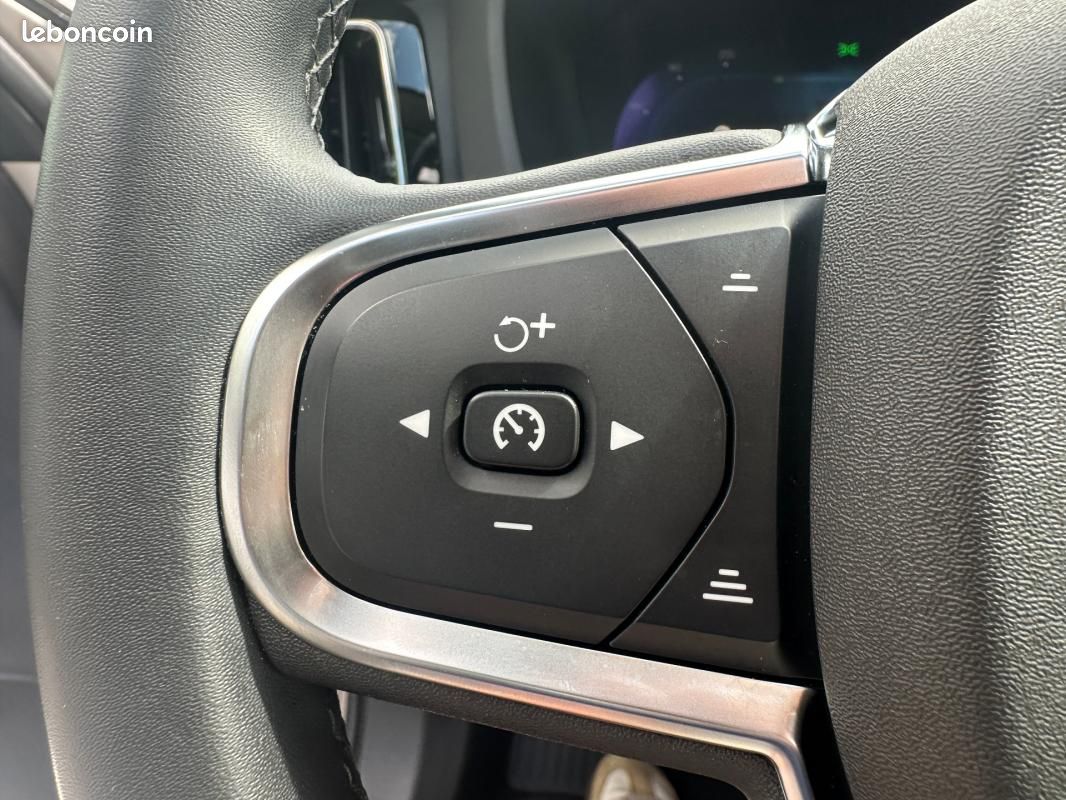 Volvo XC60 T6 AWD Hybride rechargeable 253 ch+145 ch Geartronic 8 Start (image 15)