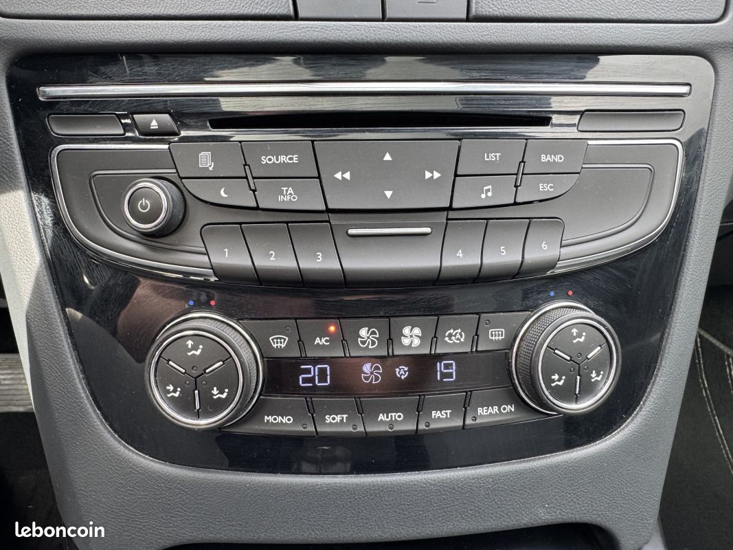PEUGEOT 508 SW RXH DIESEL 2.0 HDi 200 HYBRID4 163 | GARANTIE 6 MOIS (image 22)
