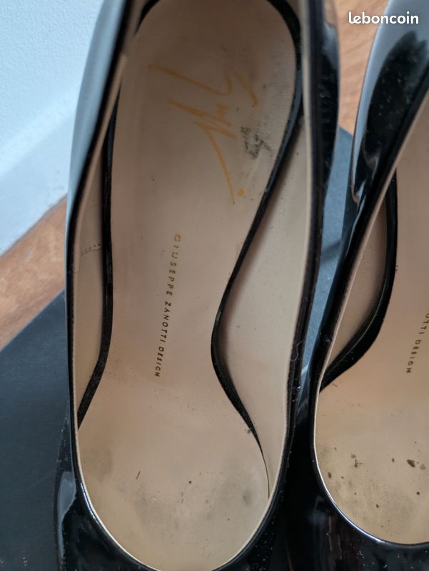 Escarpins Giuseppe Zanotti Imprimé Animal Noir Et Blanc, Taille 38.5 - Occasion