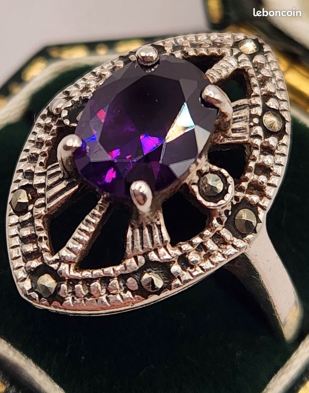 Bague Vintage Ancienne - Pierre Centrale Mauve, Taille 50 - Occasion En Bon état