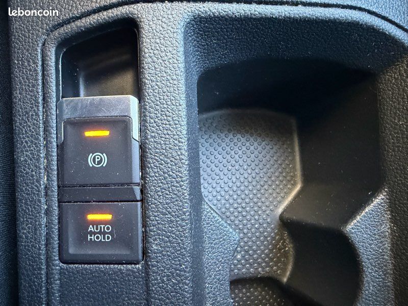 VOLKSWAGEN T ROC 2.0 TDI 150CH DSG7 /1ere main /Carplay (image 13)