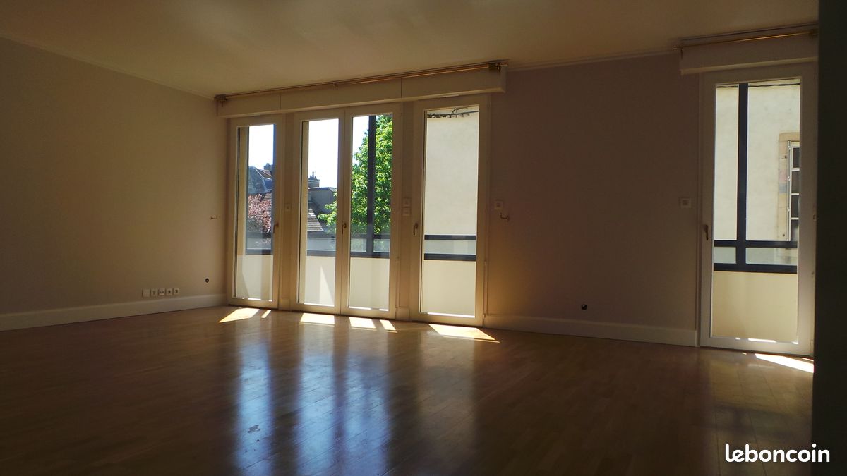 Appartement 4 pièces 121 m² · à Dijon · 121 m² · 1 350 €/mois
