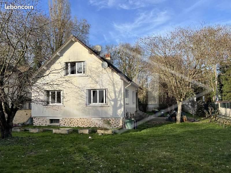 Maison 6 pièces 125 m² · à Boussy-Saint-Antoine · 125 m² · 355 000 €