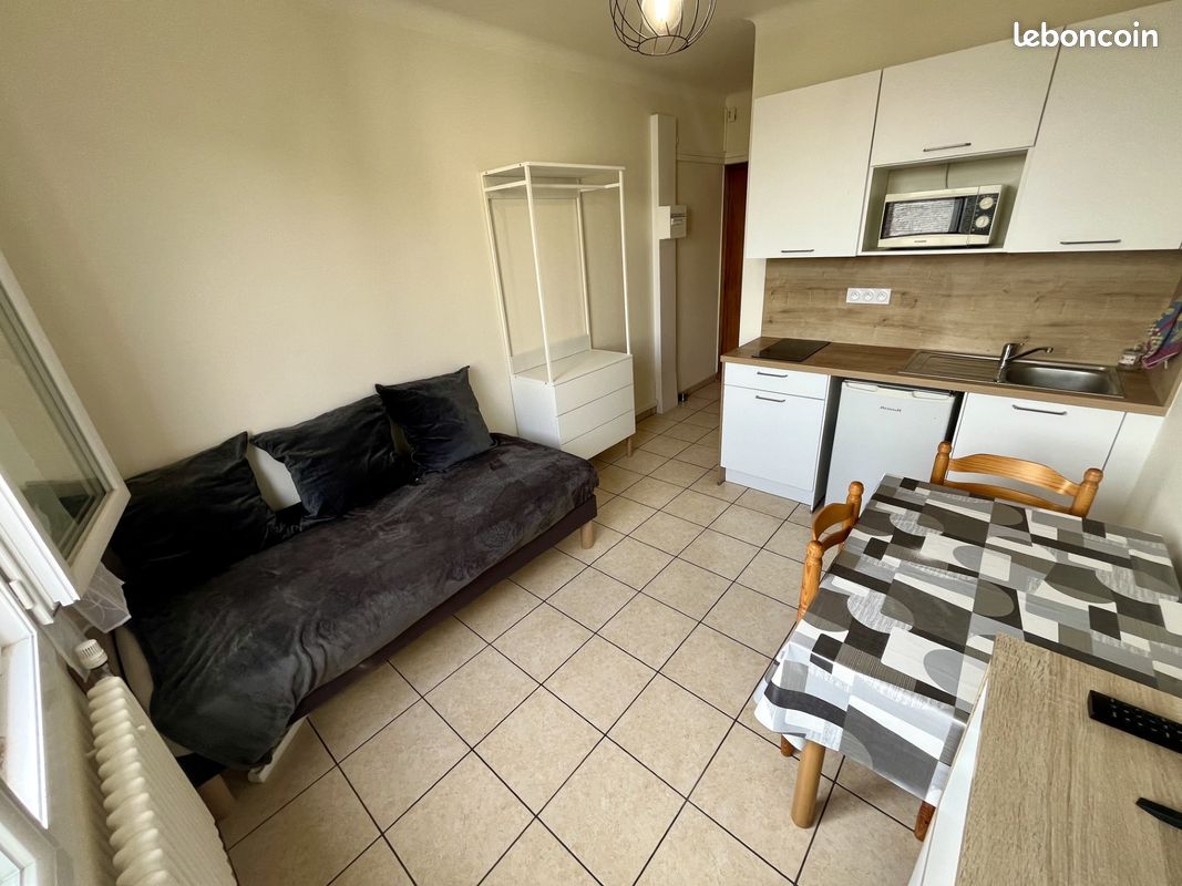 Appartement 1 pièce 14 m² · à Rodez · 14 m² · 320 €/mois