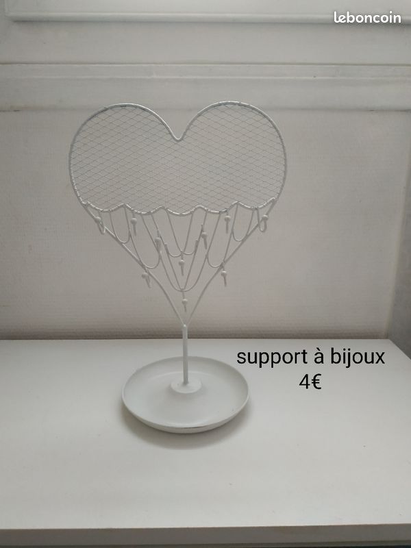 Support pour bijoux (image 1)
