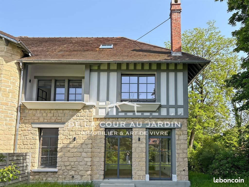 Maison 7 pièces 193 m² · à Vaucresson · 193 m² · 1 490 000 €
